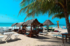 Golden Beach Hotel & Restaurant